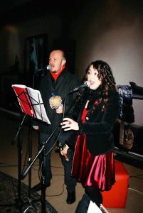 All About Voice Μαθήματα φωνητικής, ορθοφωνίας, τραγουδιού Αθήνα και online